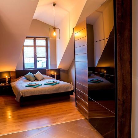 Style Apartment Next To Kazimierz And Old Town + Netflix 크라쿠프 외부 사진