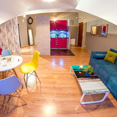 Style Apartment Next To Kazimierz And Old Town + Netflix 크라쿠프 외부 사진